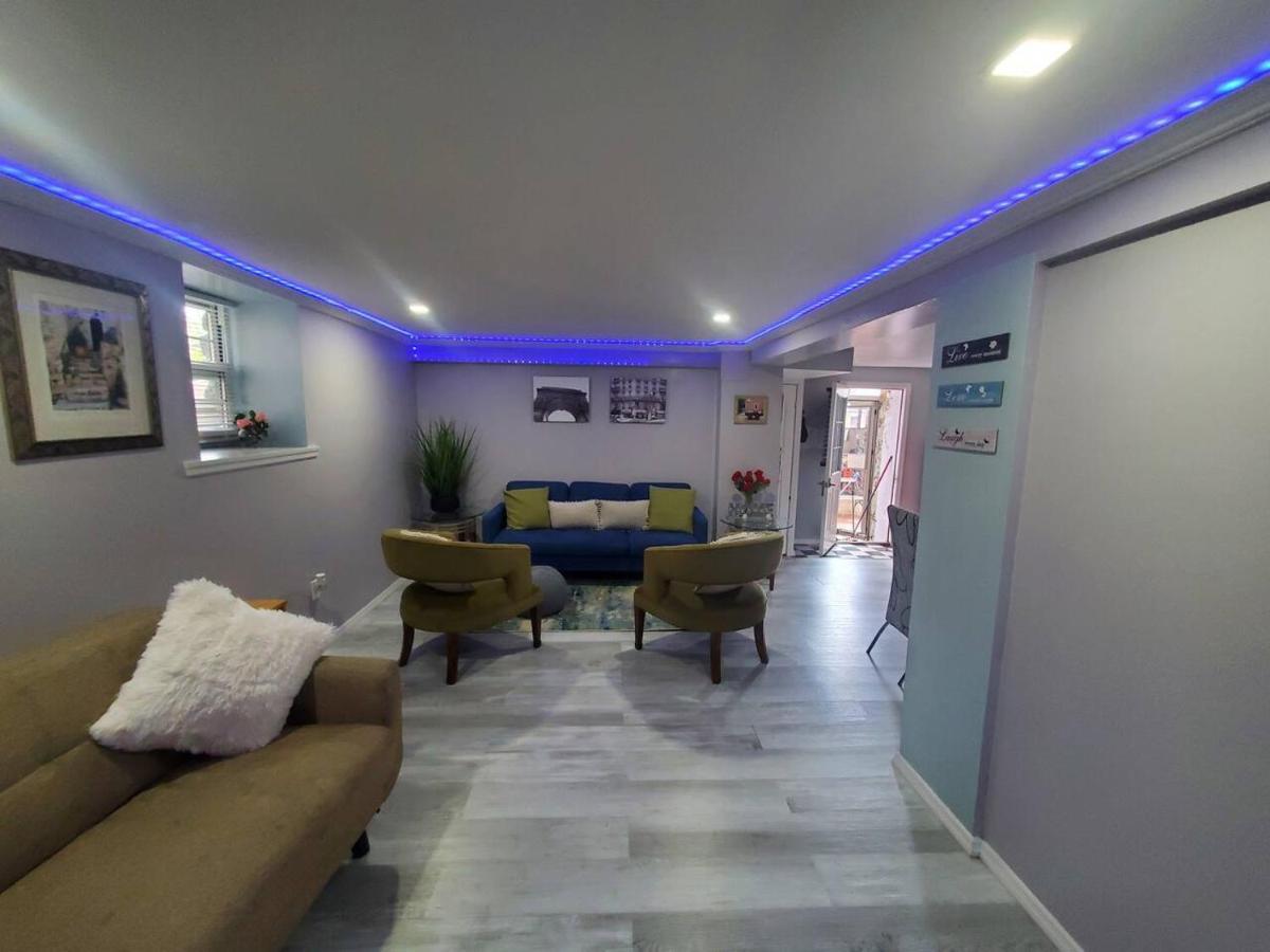 Lovely 2 Bedroom Apartment With 2 Entrance And Parking New York Exterior photo