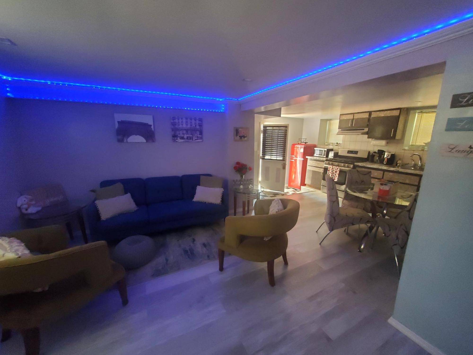 Lovely 2 Bedroom Apartment With 2 Entrance And Parking New York Exterior photo